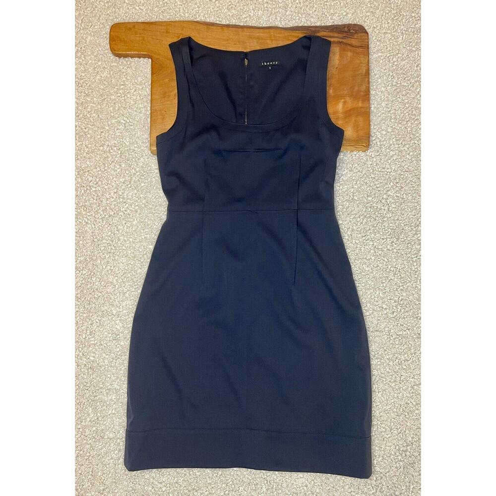 Theory Little Black Dress-Sheath w Pintuck Details-Virgin Wool Blend-Size‎ 6